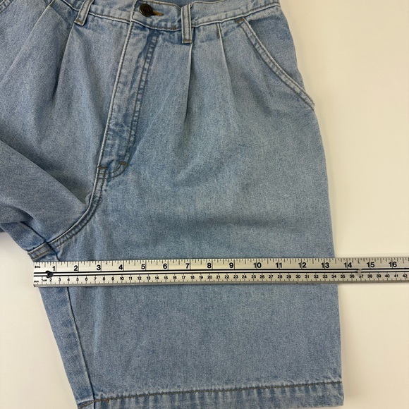 Vintage 90s denim shorts Small mom pleat front 8in inseam Northern Reflections - Picture 7 of 11